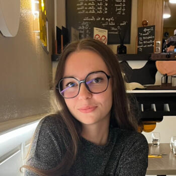 Baby-sitter Saint-Cyr-sur-Loire: Lise