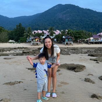 Kerja pengasuh di Johor Bahru: kerja pengasuh Kristine