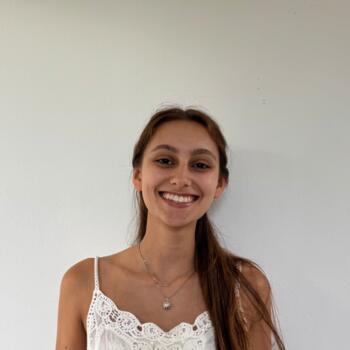 Babysitter Montevideo: Constanza Arambillete