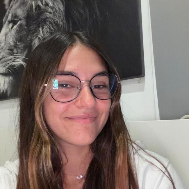 Babysitter in Santarém: Catarina