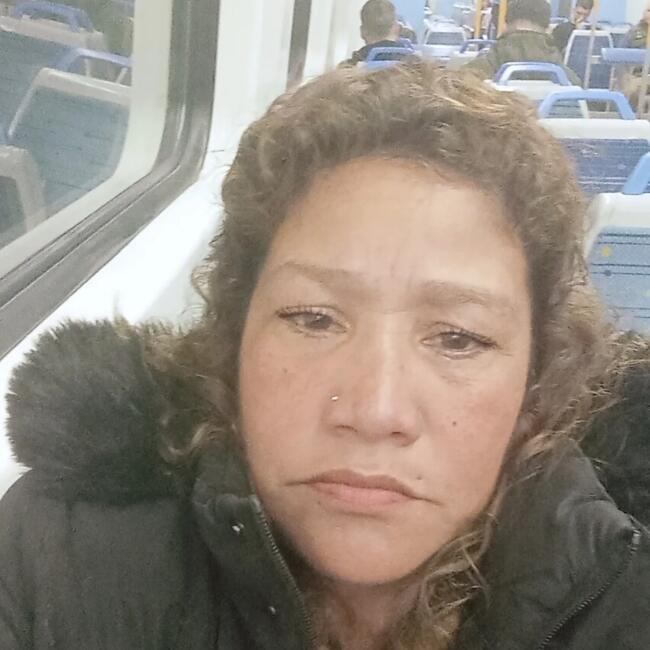 Babysitting job in Guernica: Hector