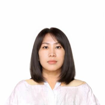 Babysitter in Deroua: Julia