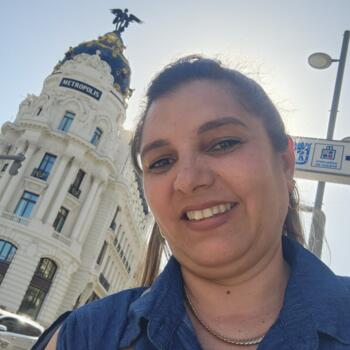 Babysitter Madrid: Yurama
