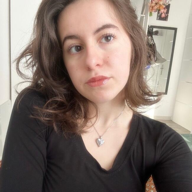 Babysitter in Bègles: Catherine