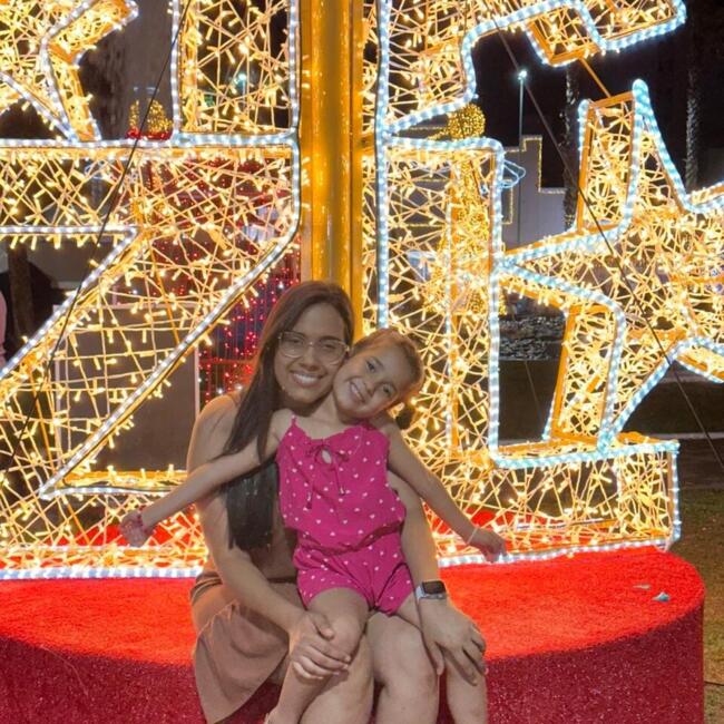 Babysitting job in Anápolis: Tatiane