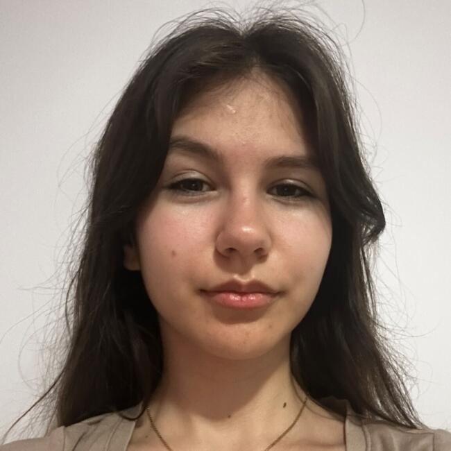 Babysitter in Bacau: Pruteanu Alexia-Gabriela