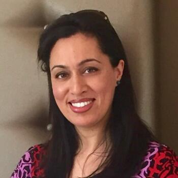 Babysitter Addlestone: Renu