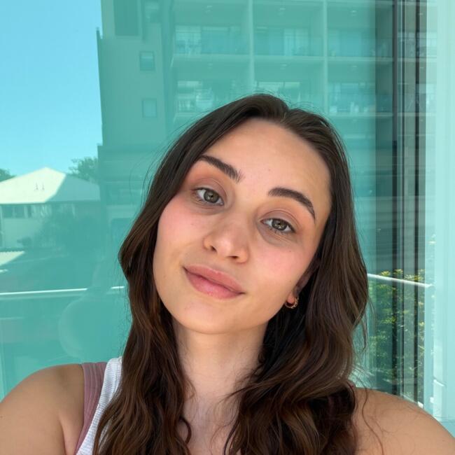 Babysitter in Brisbane: Noémie