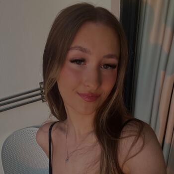 Babysitter in Cramlington: Laura