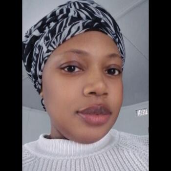 Babysitter Cape Town: Madeline