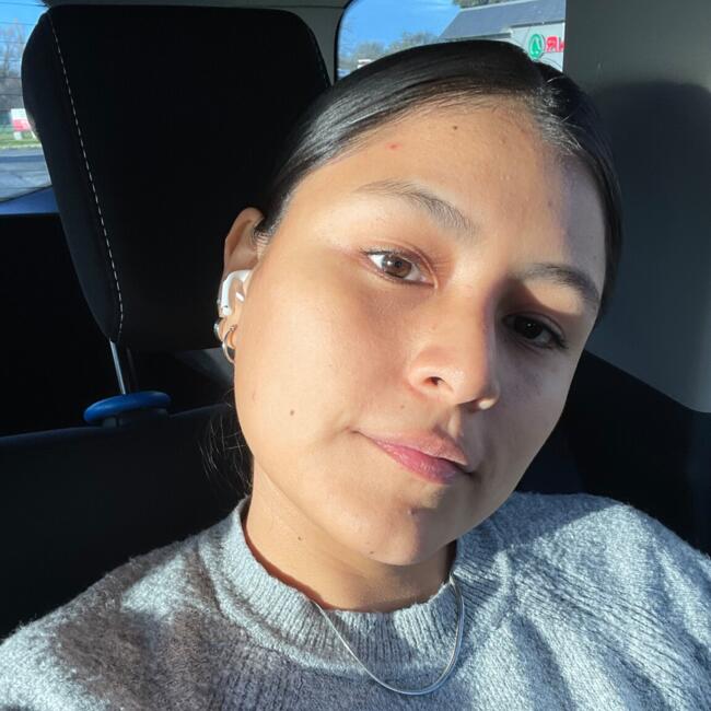 Babysitter in Pau: Ann