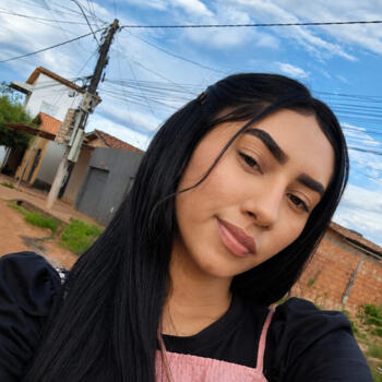 Babysitter in Marabá: Debora