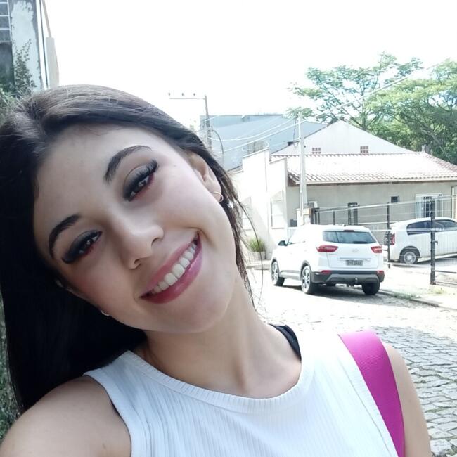 Babysitter in Blumenau: Marina
