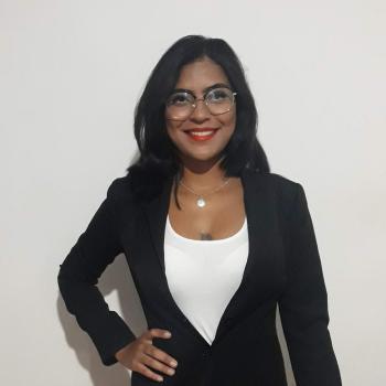 Babá em Brasília: Lorrainny