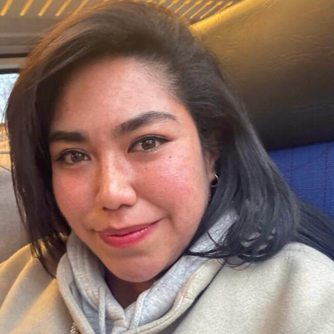 Babysitter in Vlijmen: Avi