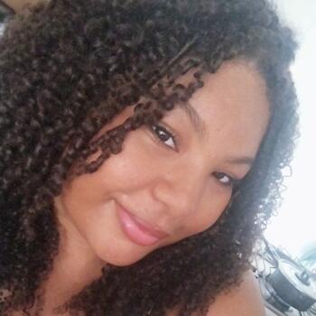 Babysitter in Lauro de Freitas: Ayala