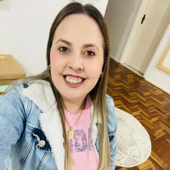 Babá em Novo Hamburgo: Daniela