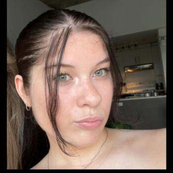 Babysitter in Québec: Allisson