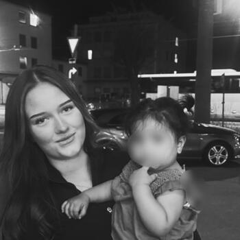 Babysitter Salzburg: Laura