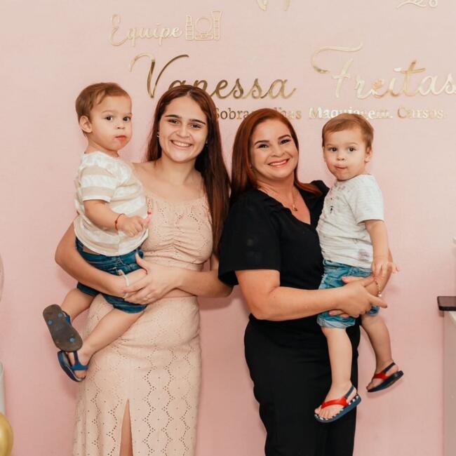 Babysitting job in Araçatuba: Silvinha