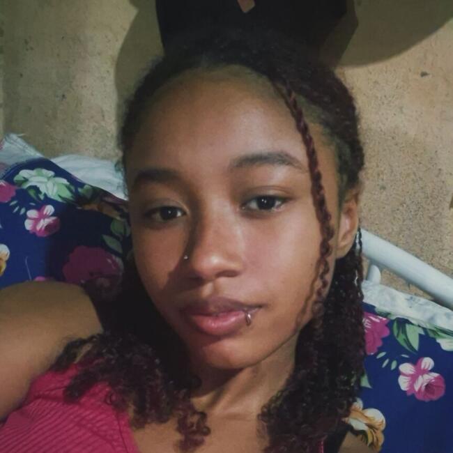 Babysitter in Barra do Piraí: Kianne