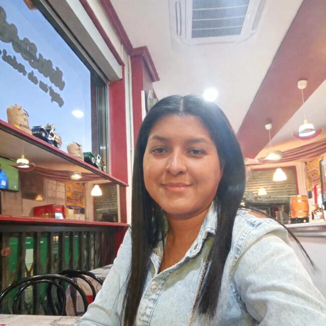 Babysitter in Valladolid: Shirleinis