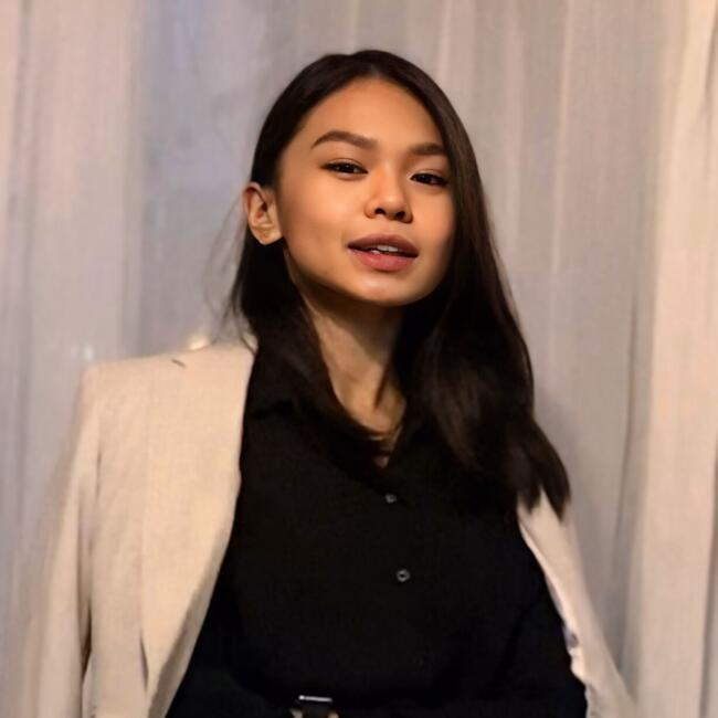 Babysitter in Villach: Trisha