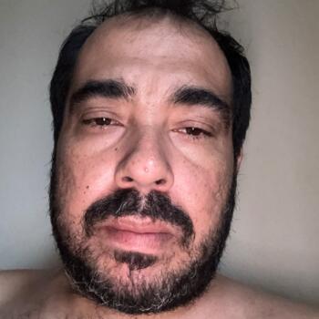 Emprego de babá em Franca: emprego de babá Caio