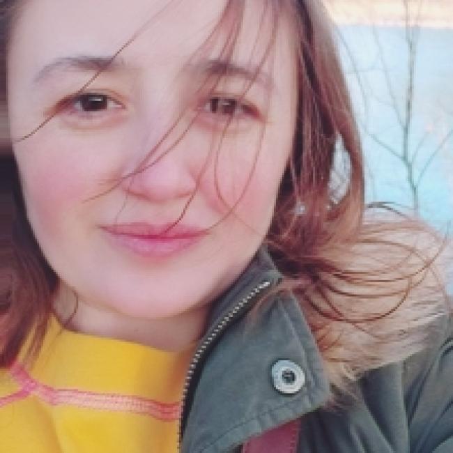 Babysitter in Löwen: Naya