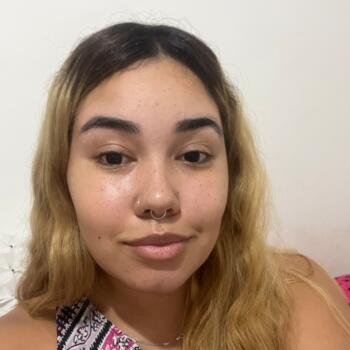 Babysitter in Brasília: Bruna