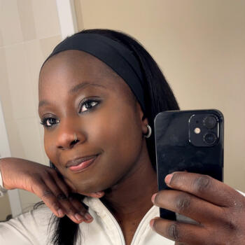 Babysitter in Sevran: Hadja