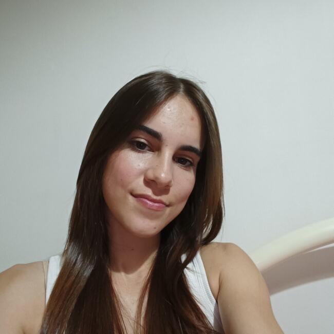 Babysitter em Vila Verde: Joana
