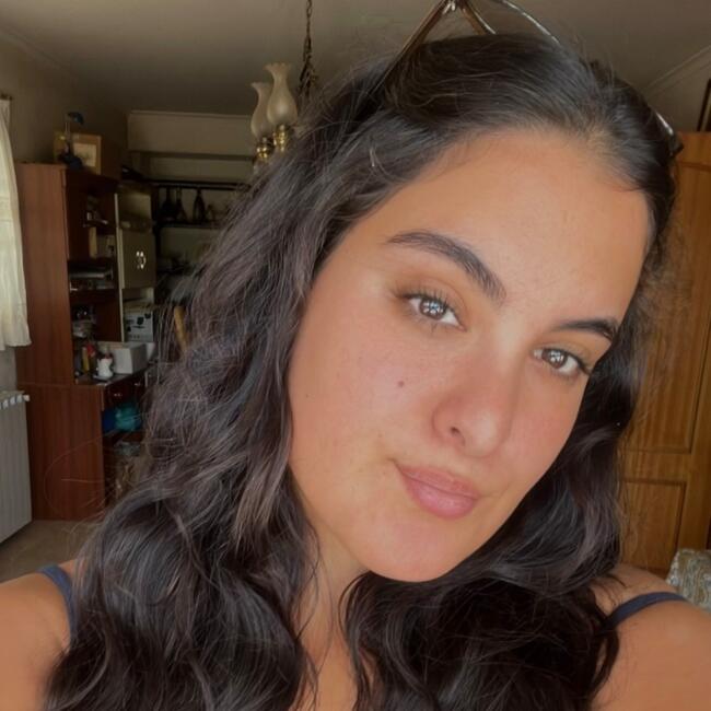 Babysitter em Oeiras: Xana