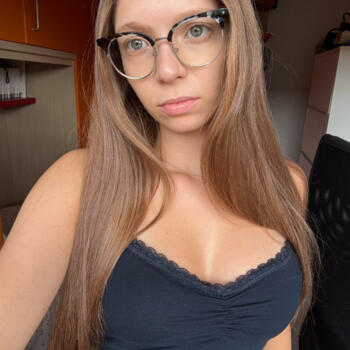 Babysitter in Capriolo: Aurora