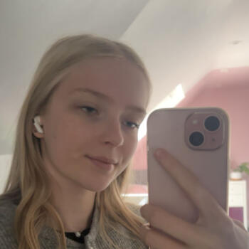 Babysitter in Maidstone: Isabel