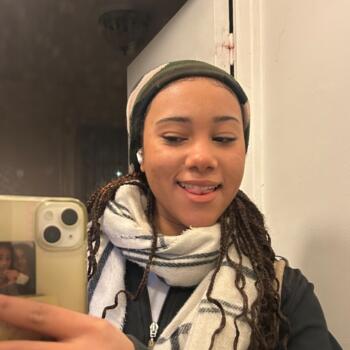 Babysitter Cinqueux: Maylie