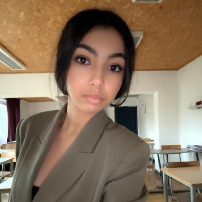 Babysitter in Uccle: Noha