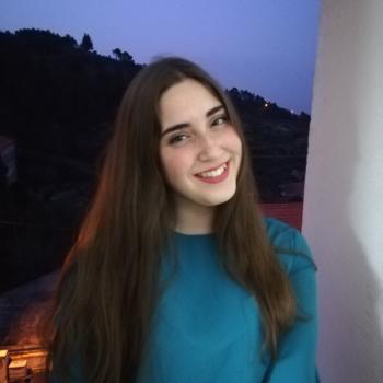 Babysitter Santa Maria da Feira: Ana