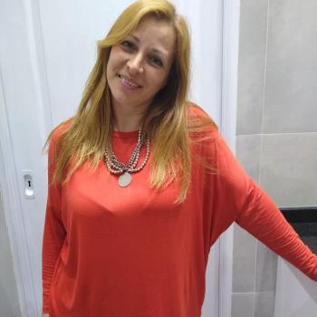 Niñera Guernica: Gabriela