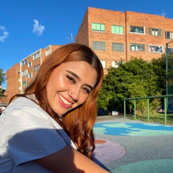 Babysitter Hamburg: Danna