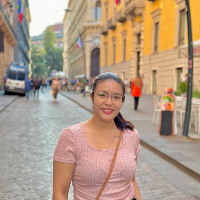 Pengasuh di Kuala Lumpur: Reina