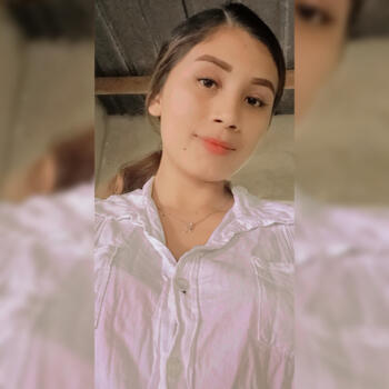 Babysitter in San Carlos: Damaris