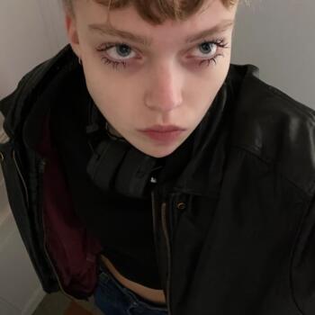 Babysitter in Tours: Elise