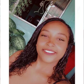 Babá em Caratinga: Manoelaine