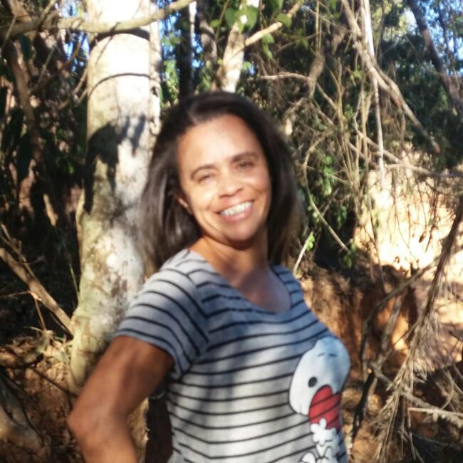 Babá em Esmeraldas: Leia