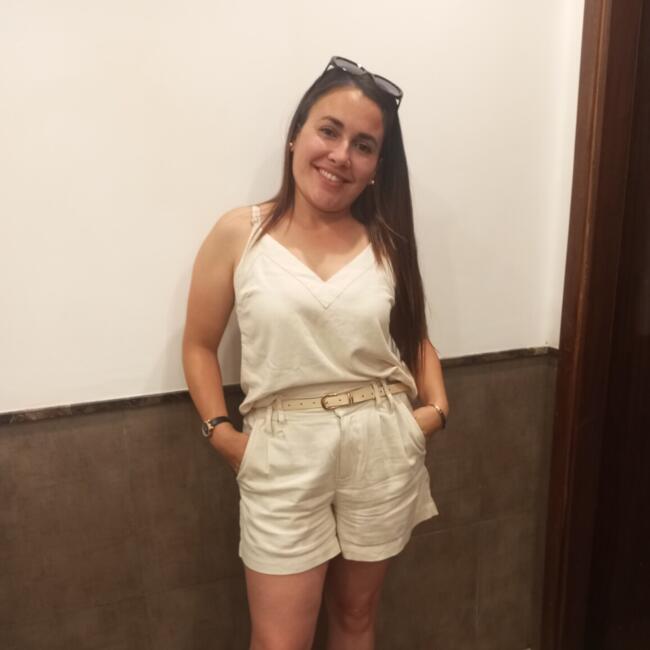 Babysitter in Barros Blancos: Jessica