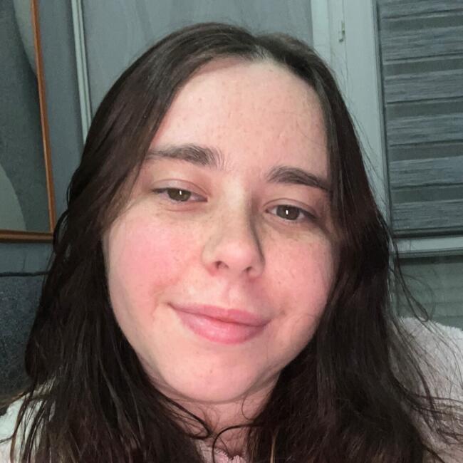 Babysitter in Précigné: Mathilde