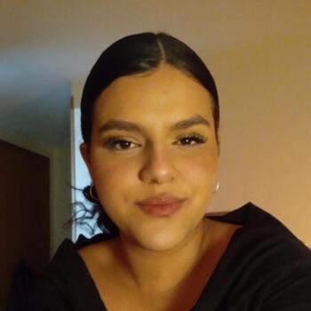 Canguro en Barcelona: Deborah Guadalupe