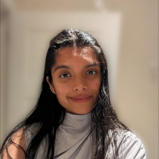 Babysitter in Barcelona: Raka Miritika