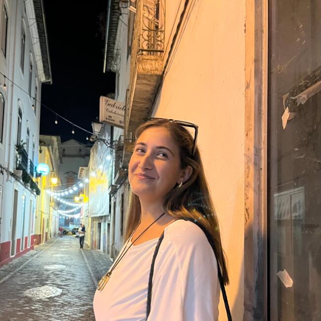 Babysitter in Leiria: Leonor
